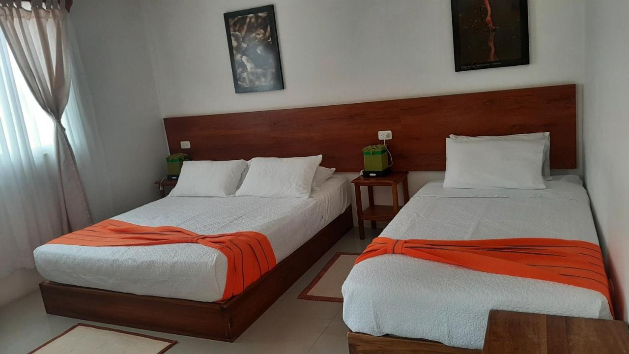Hostal Tero Real Puerto Villamil Eksteriør bilde