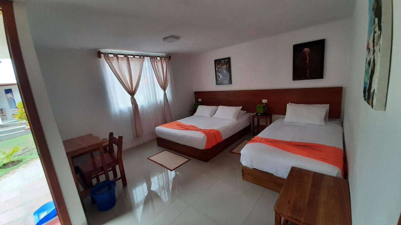 Hostal Tero Real Puerto Villamil Eksteriør bilde