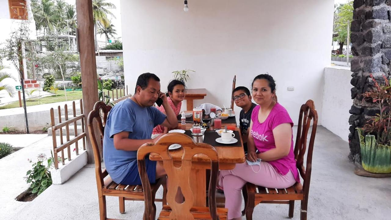 Hostal Tero Real Puerto Villamil Eksteriør bilde