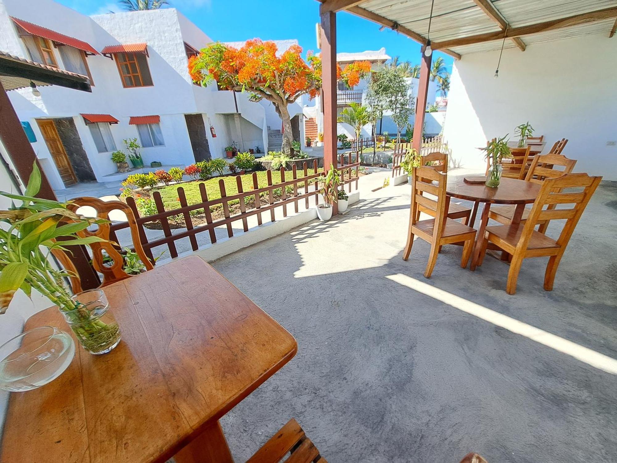 Hostal Tero Real Puerto Villamil Eksteriør bilde