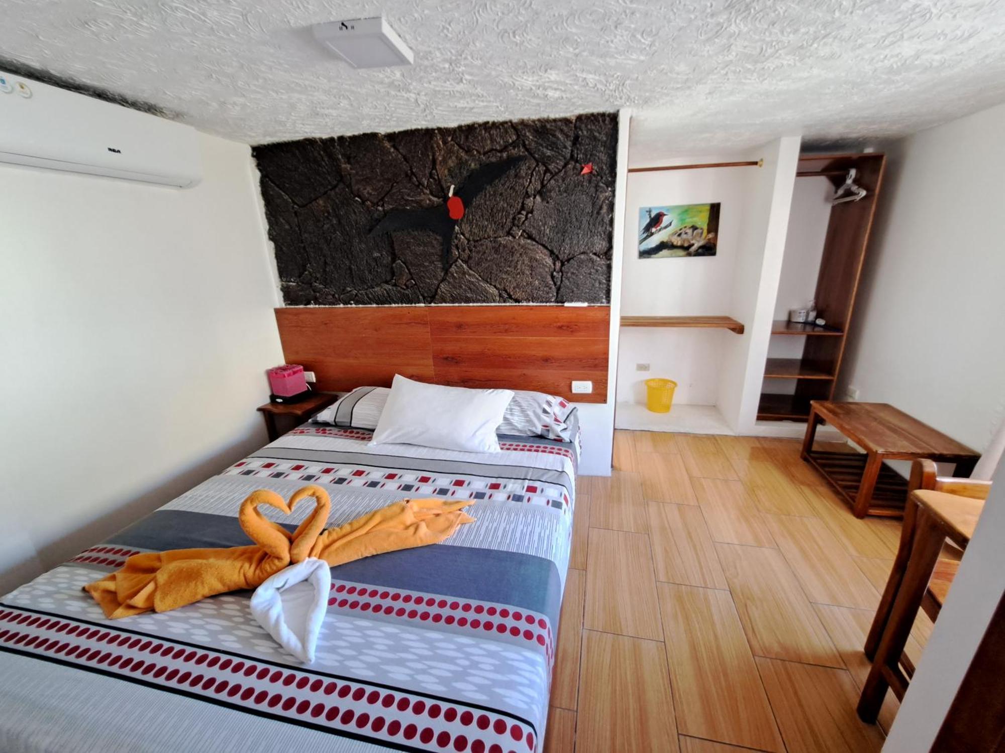 Hostal Tero Real Puerto Villamil Rom bilde